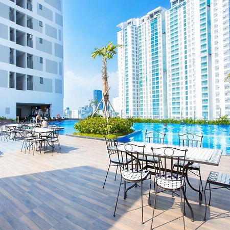 Stay With Me Saigon Apartment - Rivergate Residence Хошимин Екстериор снимка