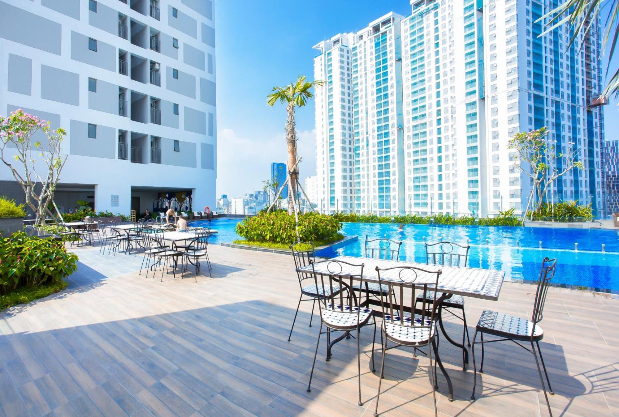Stay With Me Saigon Apartment - Rivergate Residence Хошимин Екстериор снимка