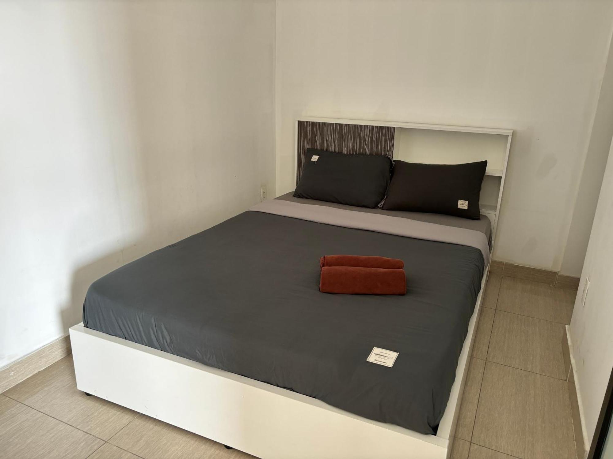 Stay With Me Saigon Apartment - Rivergate Residence Хошимин Екстериор снимка